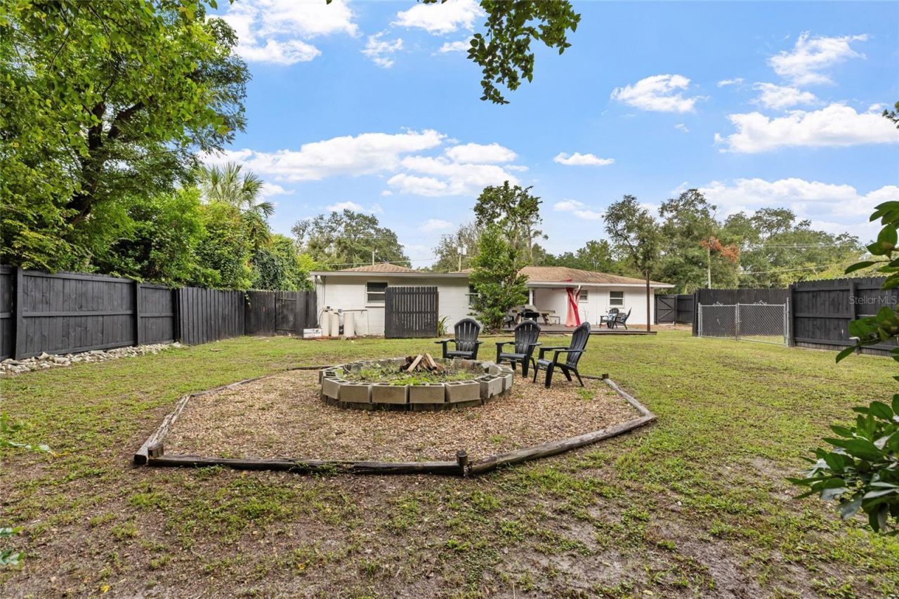 16903 Hanna Road , Lutz, FL 33549 Photo