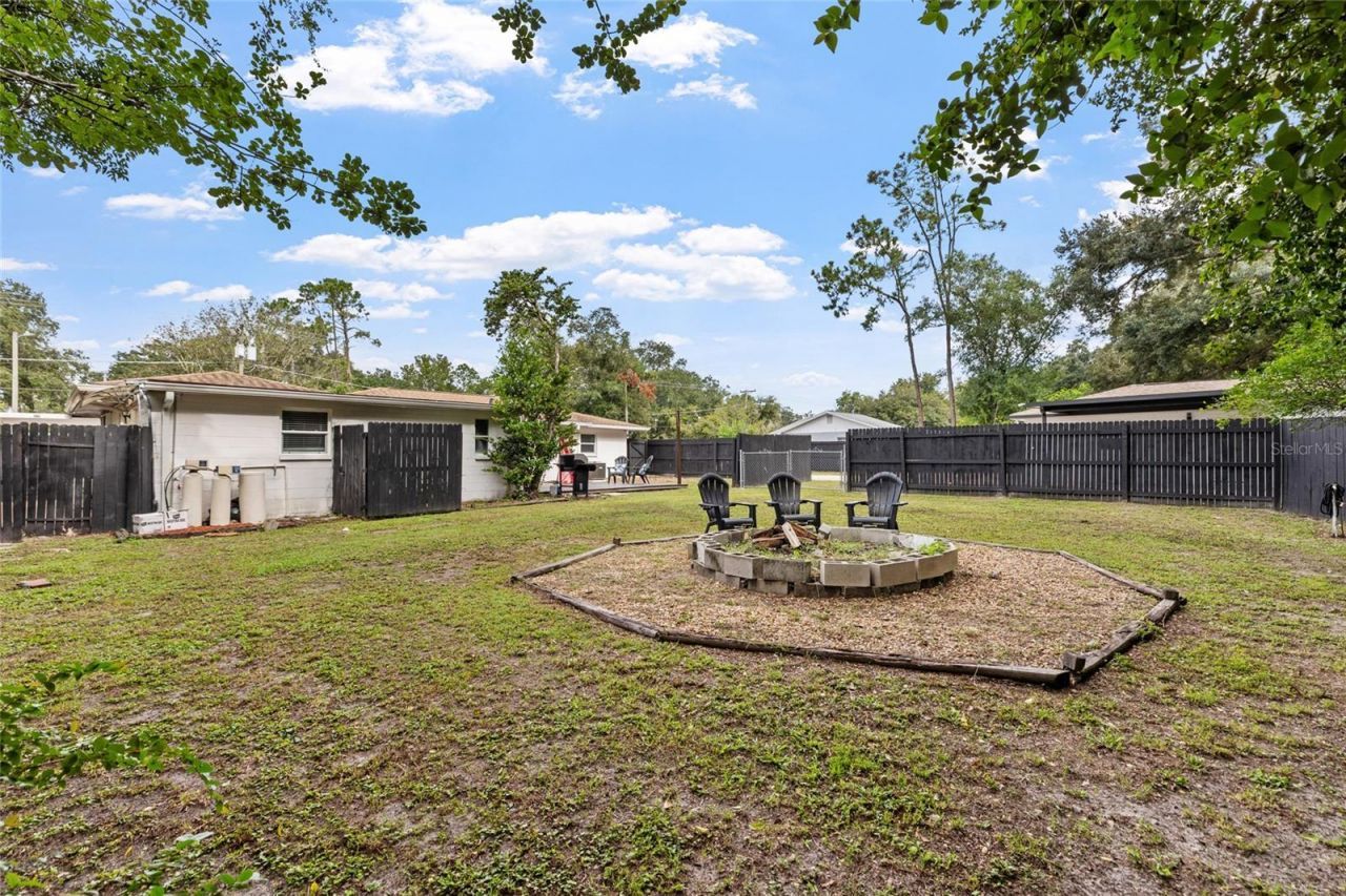 16903 Hanna Road , Lutz, FL 33549 Photo