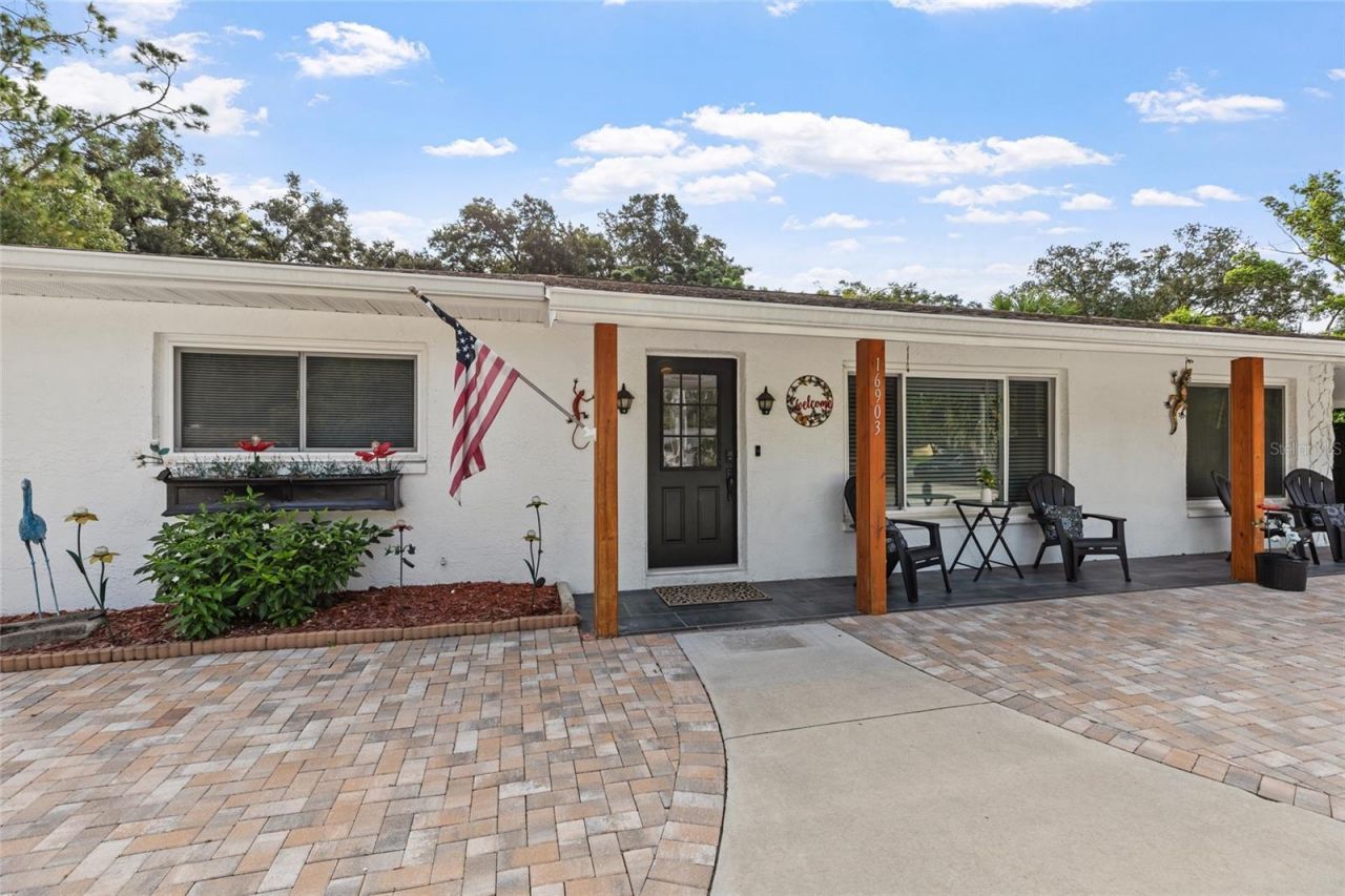 16903 Hanna Road , Lutz, FL 33549 Photo