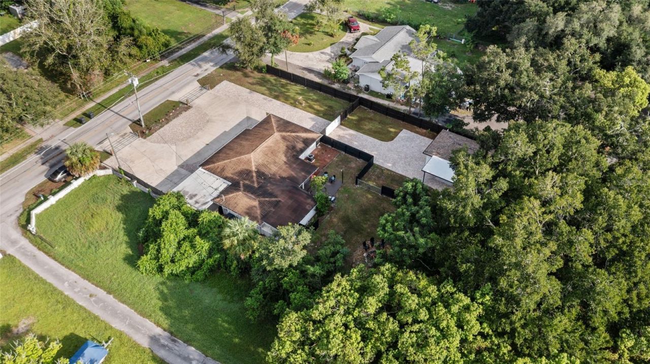 16903 Hanna Road , Lutz, FL 33549 Photo