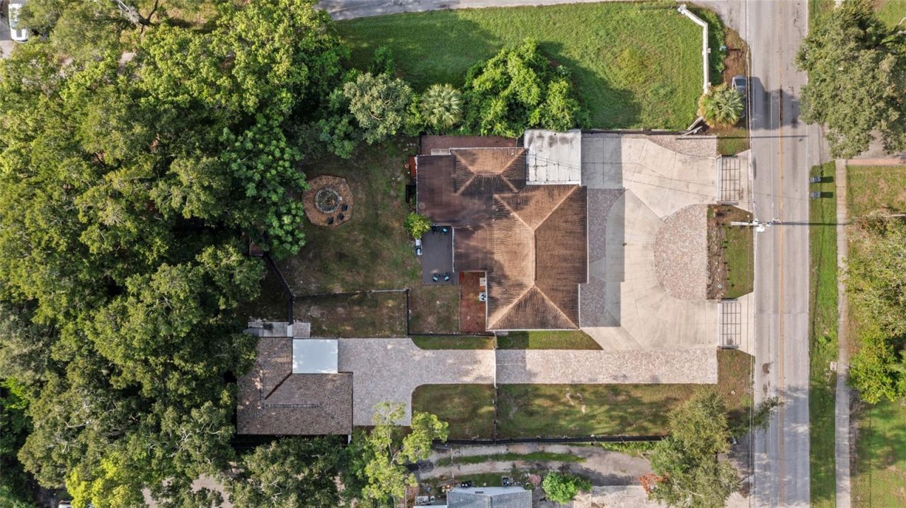16903 Hanna Road , Lutz, FL 33549 Photo