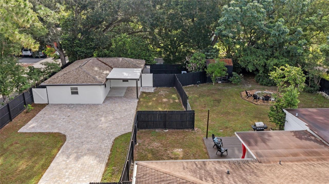 16903 Hanna Road , Lutz, FL 33549 Photo