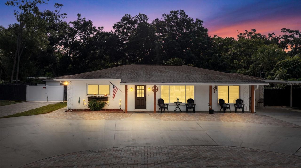 16903 Hanna Road , Lutz, FL 33549 Photo