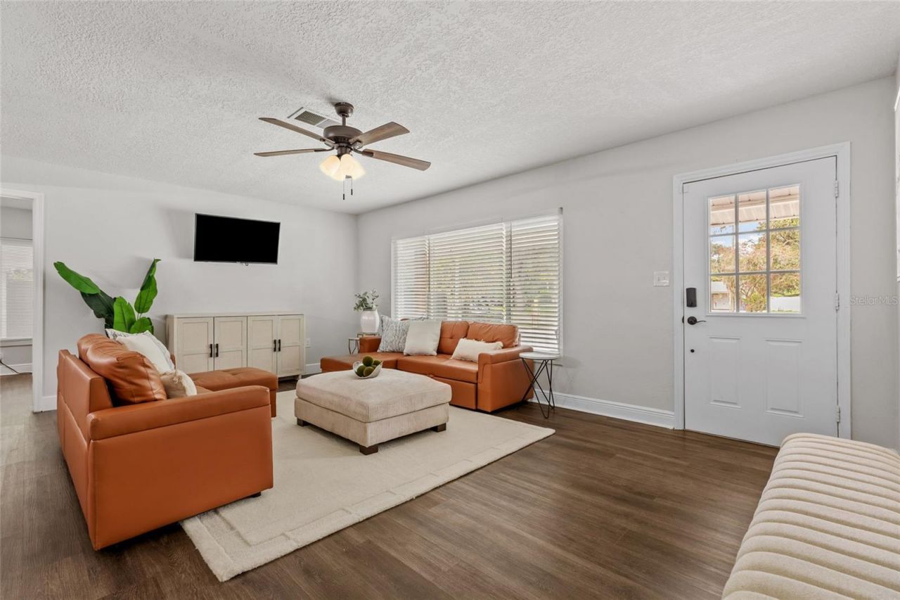 16903 Hanna Road , Lutz, FL 33549 Photo