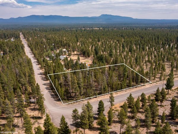 16815 Whittier Drive, Bend, OR 97707
