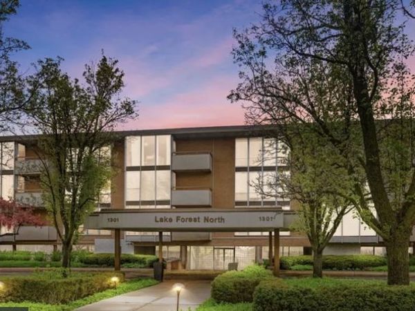 1301 N Western Avenue , Unit 231, Lake Forest, IL 60045