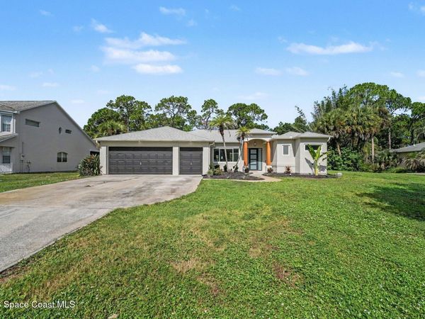 671 Hurst Road NE, Palm Bay, FL 32907