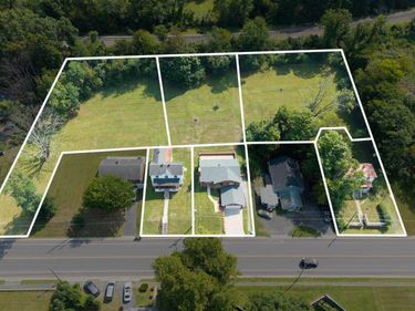 1329 MAIN ST E, Waynesboro, VA 22980