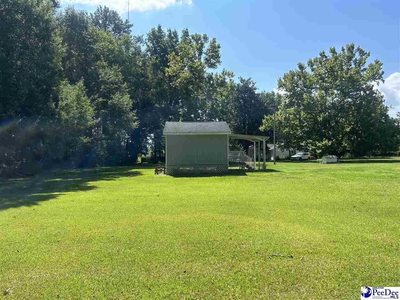 2752 N Highway 301 Photo 6