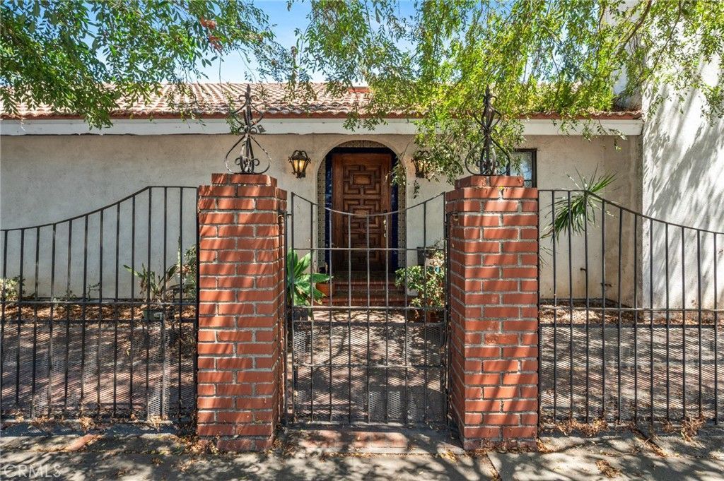 1122 Dominguez, Wilmington, CA 90744 Main Photo