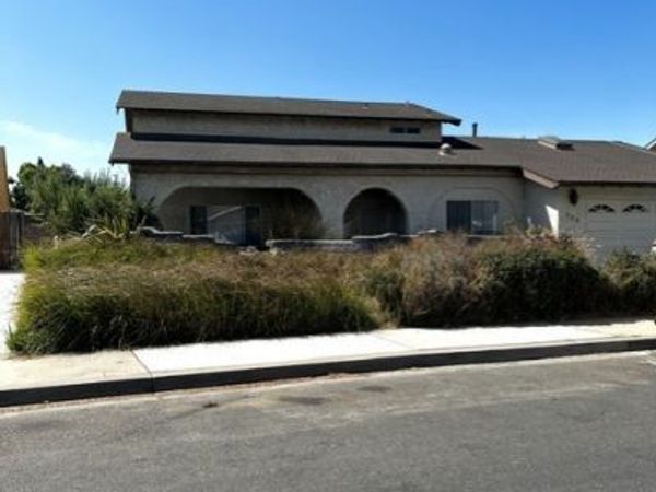 722 E Bunny Avenue, Santa Maria, CA 93454