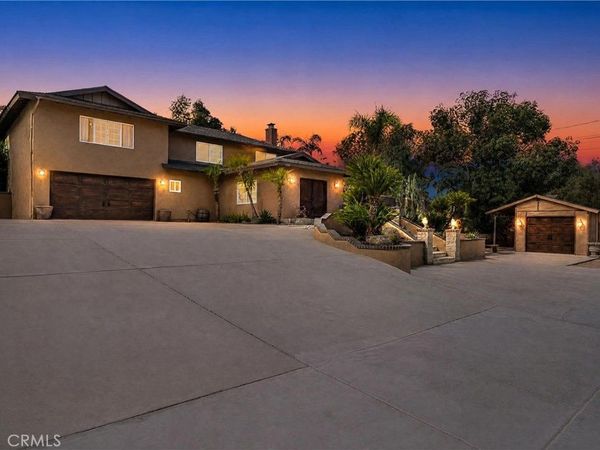 1080 1st, Norco, CA 92860