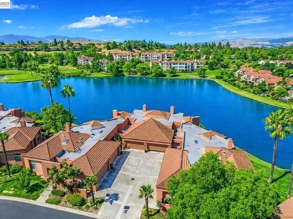 4063 W Lakeshore Dr, San Ramon, CA 94582