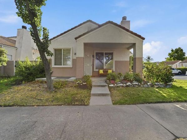 9113 Haussman Street, Elk Grove, CA 95758