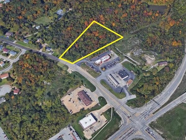 2009 Richardson Road , Arnold, MO 63010