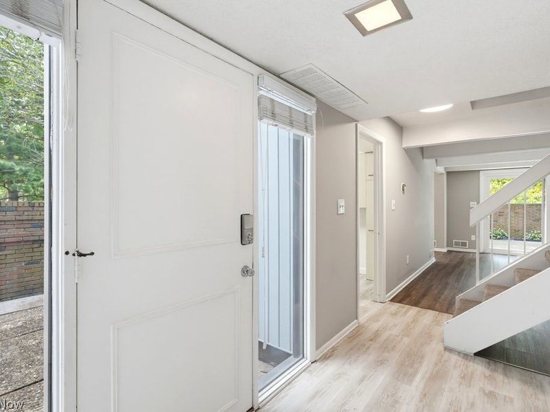 740 Spafford Oval, Unit 1101, Sagamore Hills, OH 44067 Photo 5