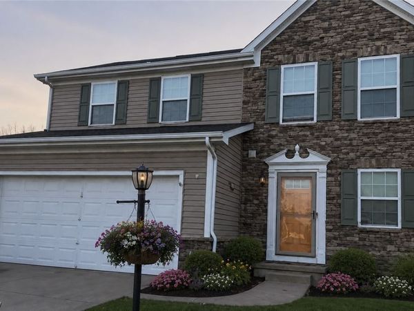 5698 Daniel Drive, Bedford Heights, OH 44146
