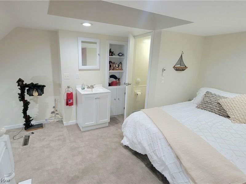4390 Marin Woods, Unit D, Port Clinton, OH 43452 Photo 32