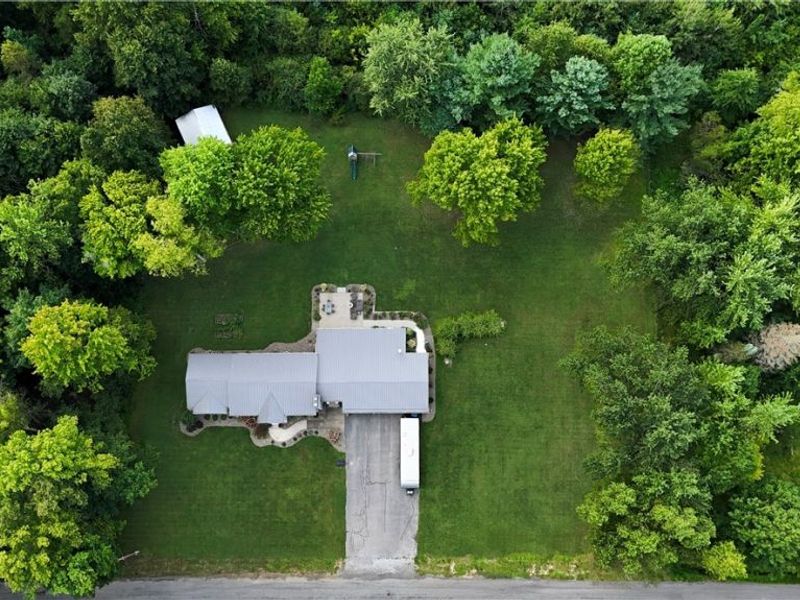 14200 Eureka Road, Columbiana, OH 44408 Photo 24