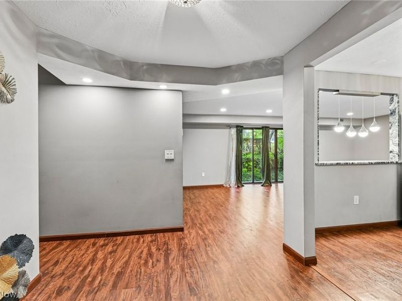 800 Brick Mill Run, Unit 116, Westlake, OH 44145 Photo 6