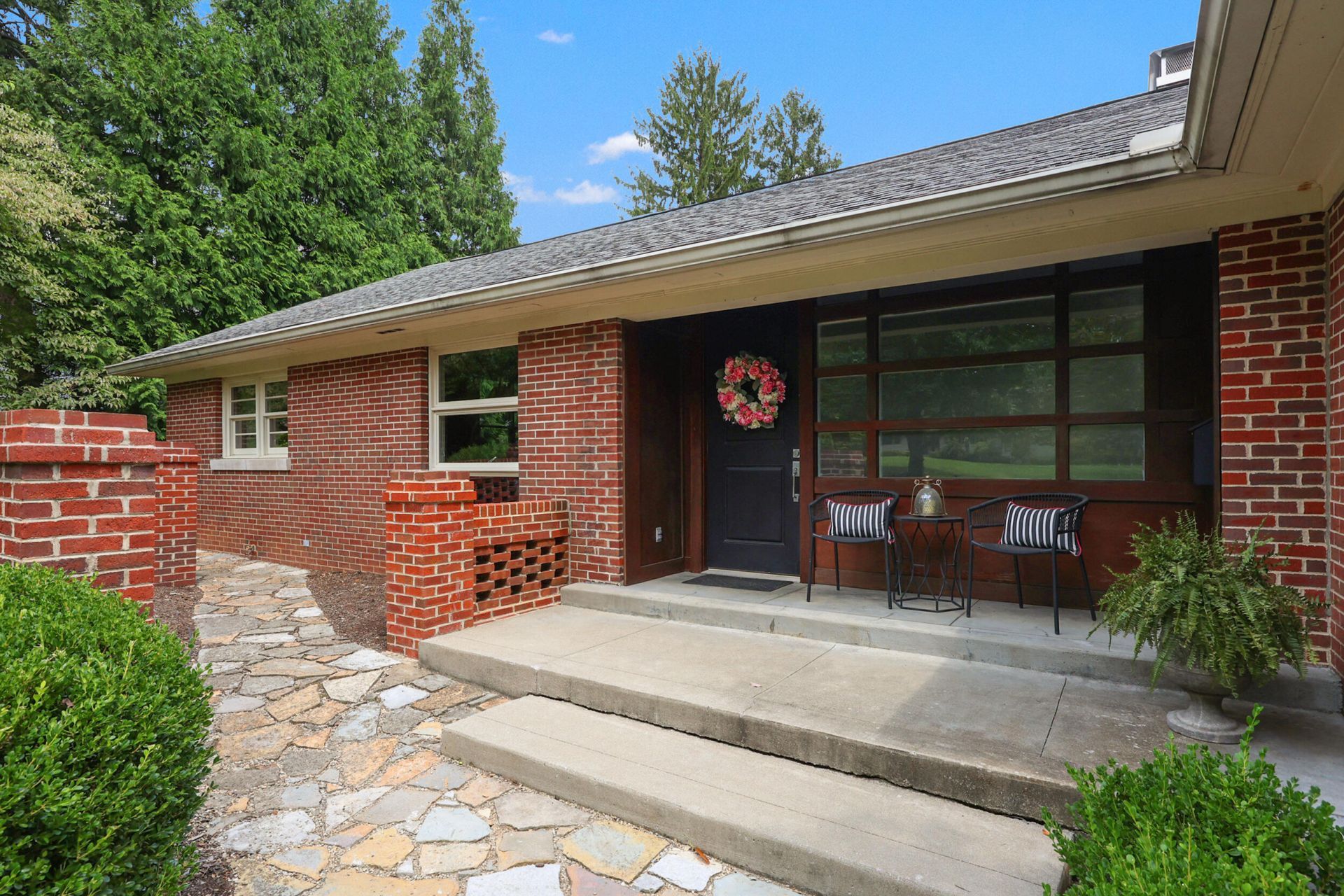 1337 Cooper Drive, Lexington, KY 40502 Main Photo