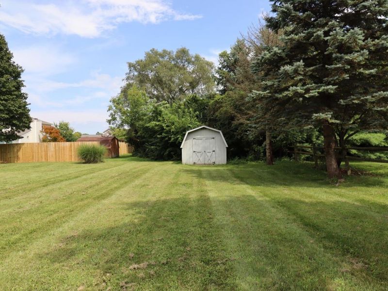 1102 Birchwood Drive, Sandusky, OH 44870 Photo 7