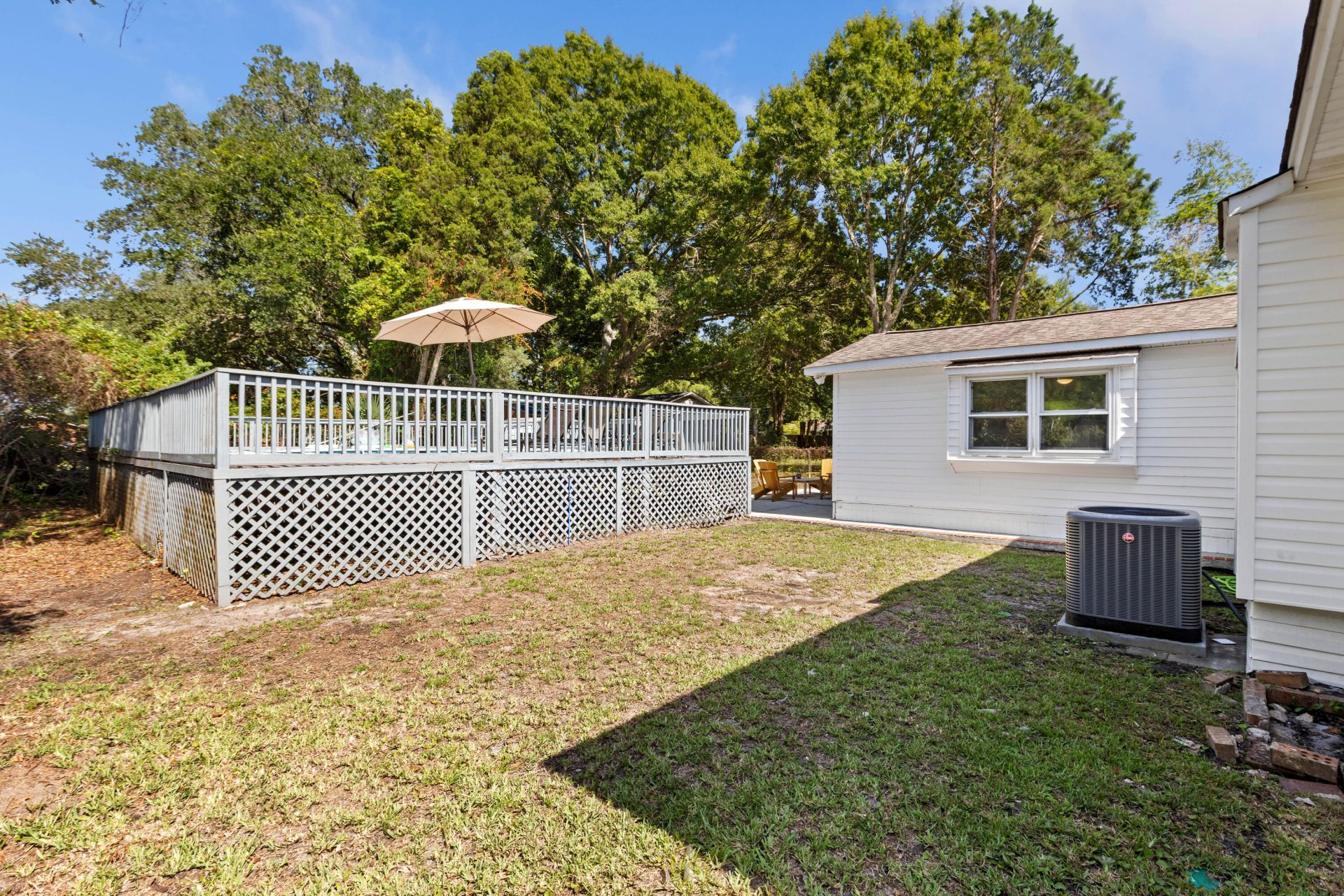 4622 Glenn Street Photo 45