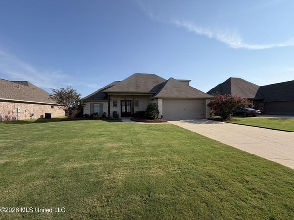 196 Falls Crossing, Madison, MS 39110