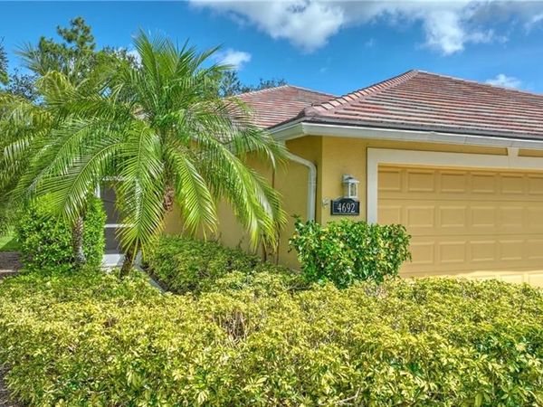 4692 Fairloop RUN , LEHIGH ACRES, FL 33973