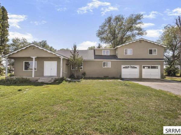 3148 E 600 N, MENAN, ID 83434