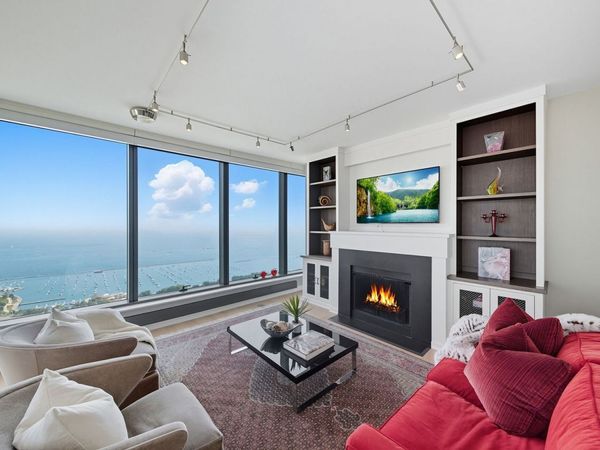 60 E Monroe Street , Unit 5601, Chicago, IL 60603