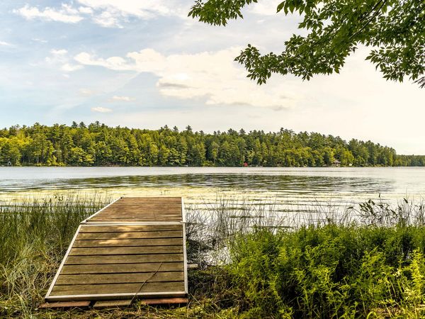 6 Rocky Point Road, Lincolnville, ME 04849