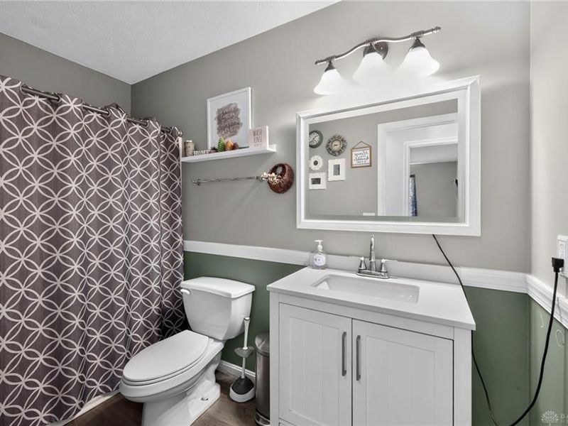 7903 Edgewater Drive, Middletown, OH 45042 Photo 16