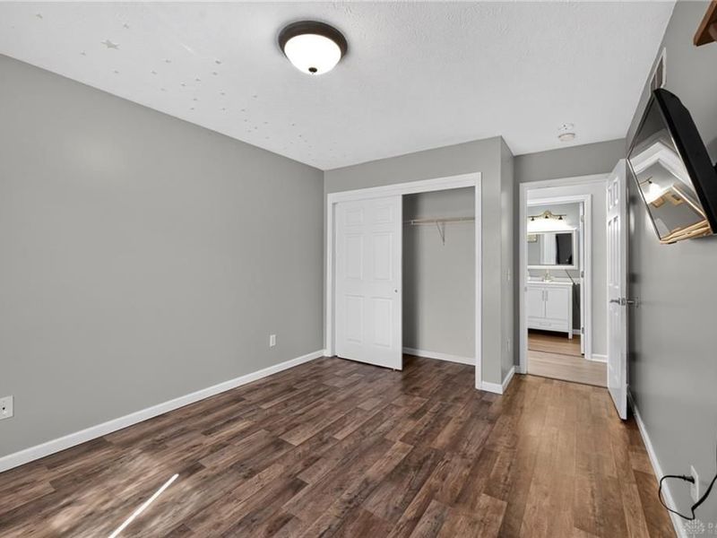 7903 Edgewater Drive, Middletown, OH 45042 Photo 17