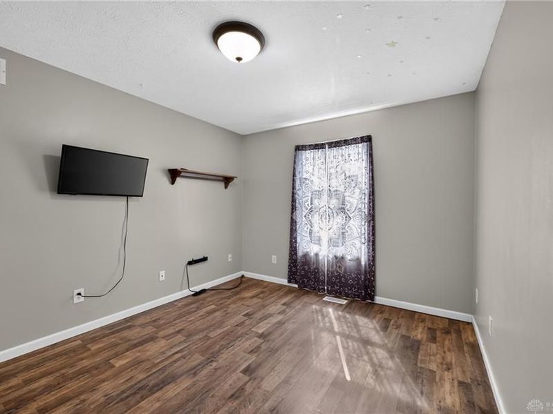 7903 Edgewater Drive, Middletown, OH 45042 Photo 19