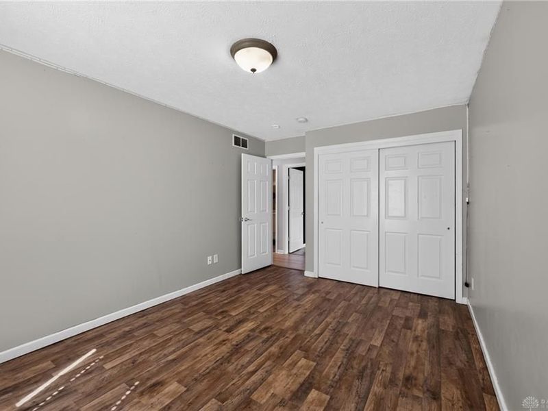7903 Edgewater Drive, Middletown, OH 45042 Photo 23