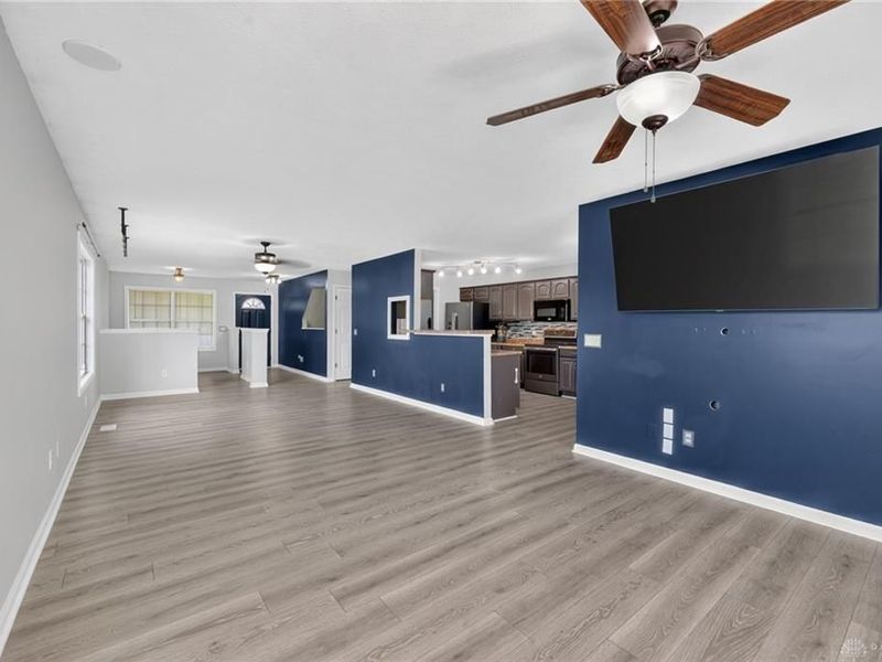 7903 Edgewater Drive, Middletown, OH 45042 Photo 7