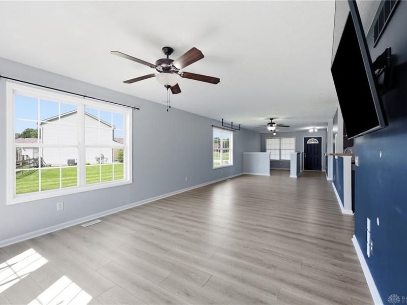 7903 Edgewater Drive, Middletown, OH 45042 Photo 8