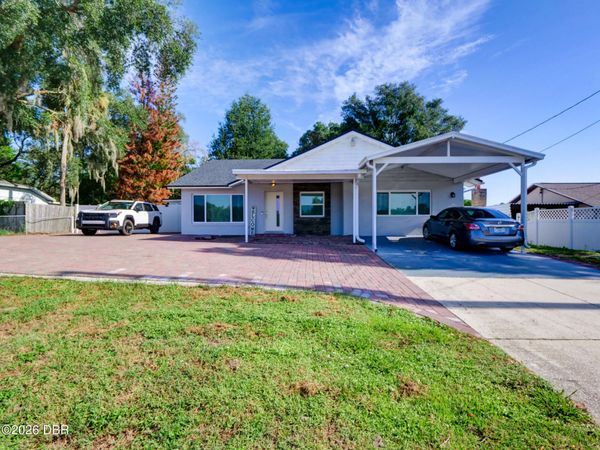1915 E Lake Drive, Casselberry, FL 32707