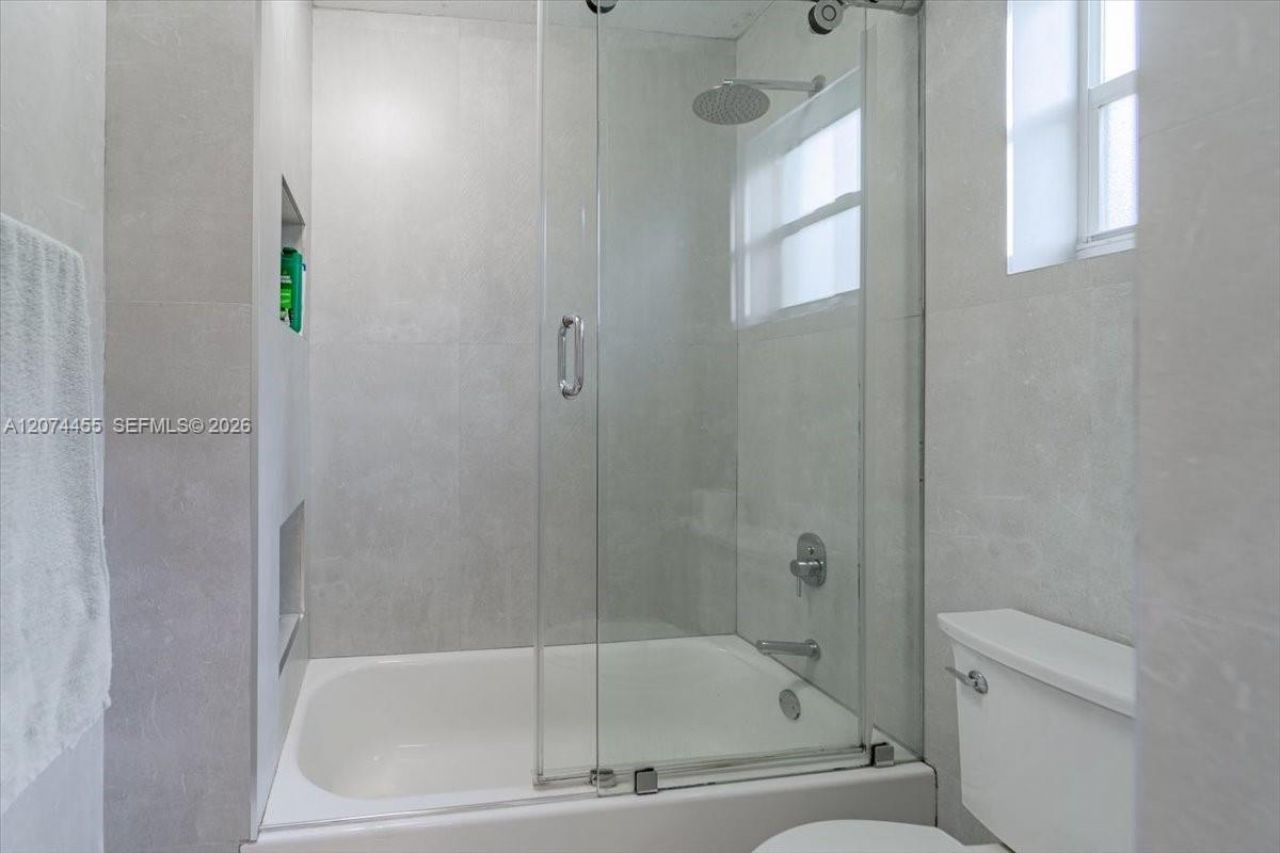 5561 SW 13th St, Plantation, FL 33317 Photo