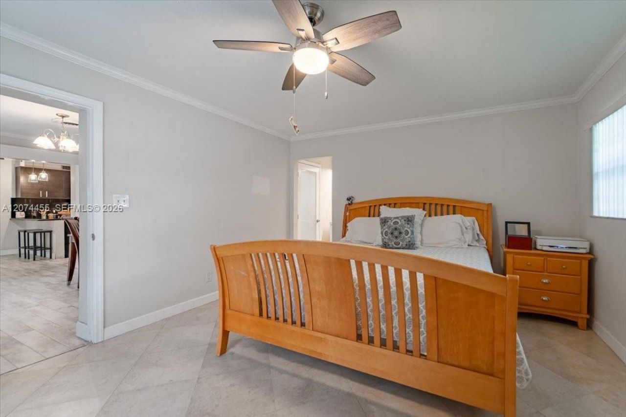 5561 SW 13th St, Plantation, FL 33317 Photo
