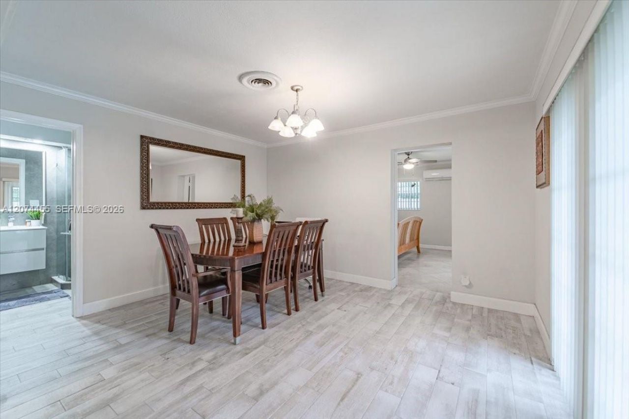 5561 SW 13th St, Plantation, FL 33317 Photo