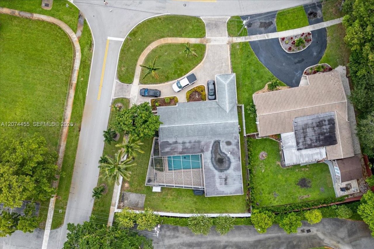 5561 SW 13th St, Plantation, FL 33317 Photo