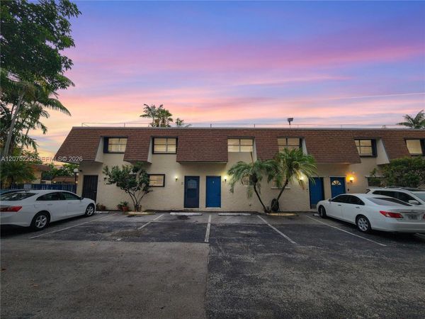 15385 S Dixie Hwy 22 Hwy , Palmetto Bay, FL 33157