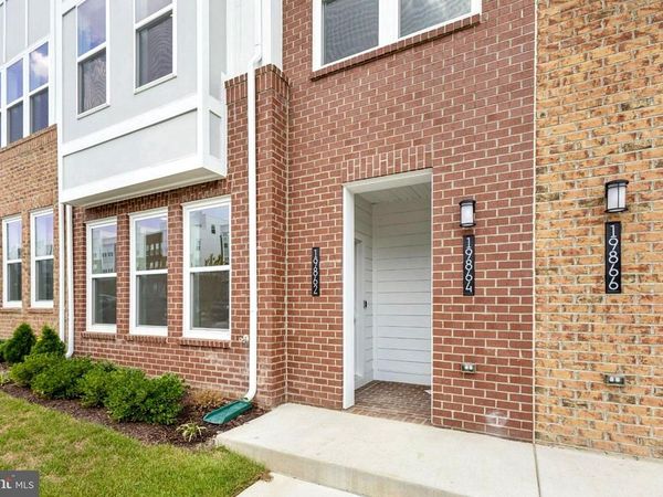 19862 LAVENDER DUST SQUARE, ASHBURN, VA 20147