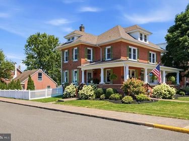 3 S MAIN STREET, TELFORD, PA 18969