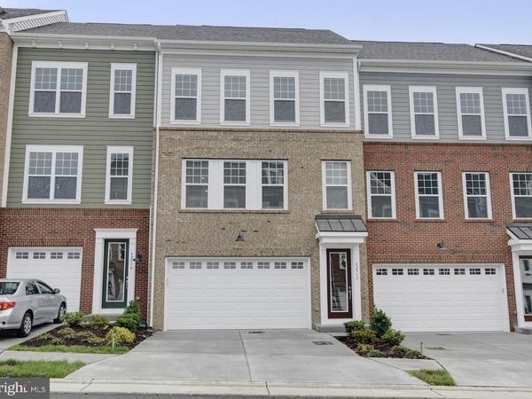 42932 RUNNING CREEK SQUARE , LEESBURG, VA 20175