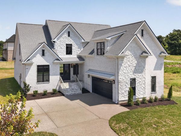 2751 Jasmine St , Lebanon, TN 37087
