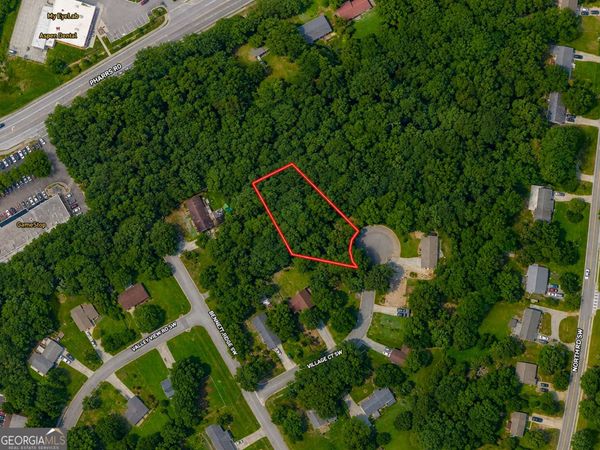 1956 Village Court, Snellville, GA 30078