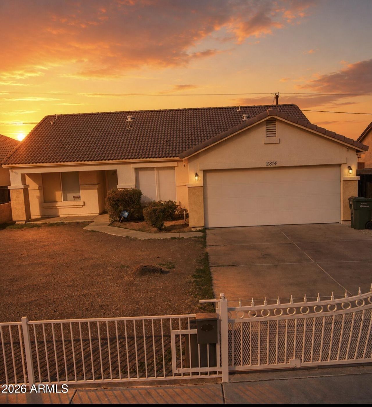 2814 E Atlanta Avenue, Phoenix, AZ 85040 Main Photo